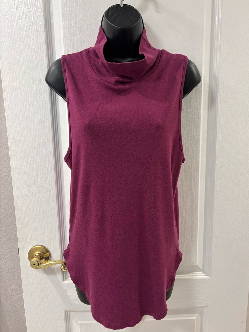Free People Sleeveless Cowl Neck Tank Top in Plum S